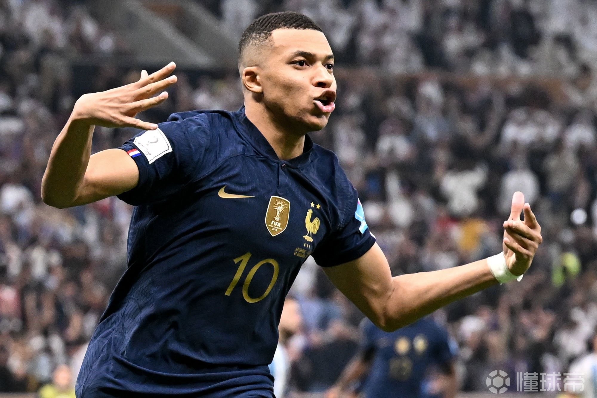 WTT香港总决赛：孙颖莎因伤退赛，蒯曼晋级决赛（WTT香港总决赛：孙颖莎伤退，蒯曼闯入决赛）