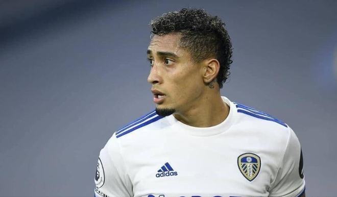 谢什科已恢复训练即将复出！曼联新帝星绝望，曝阿莫林嫌弃他原因（谢什科重返训练场或将火线复出！曼联新帝星陷入绝望，曝阿莫林不赏识他的缘由）