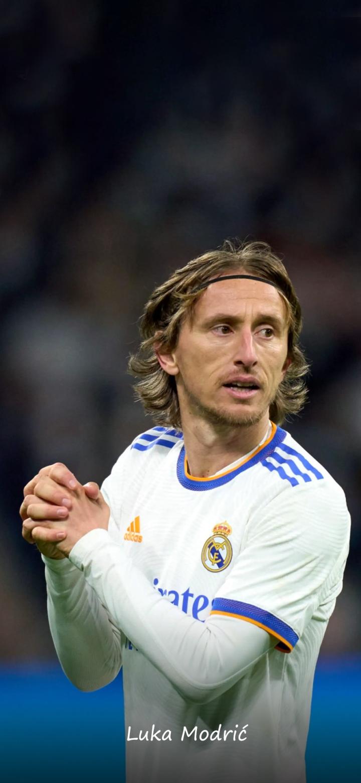 曼联有望以低价签下顶级中场球员，一月份的转会决定已经出炉（曼联或以低价签下顶级中场，1月转会已拍板）