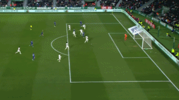 卡萨诺：卡拉格谈萨拉赫之前应该先漱口，他每次说话都在胡扯（卡萨诺抨击卡拉格：点评萨拉赫前先漱口，他动不动就胡扯）