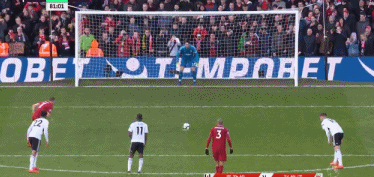 热刺1-1纽卡斯尔联，队长孙兴慜谢幕战，女团助兴【老佳】（热刺1-1战平纽卡，孙兴慜队长谢幕之夜，女团现场助阵【老佳】）