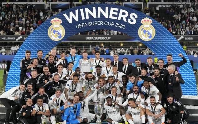 姆巴佩已完成职业生涯400球，为最年轻达成此成就球员（姆巴佩达成生涯400球，史上最年轻完成这一里程碑）